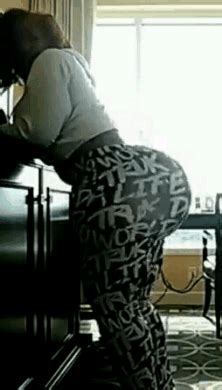 big ass stepmom full videos|BIG ASS STEPMOM PORN @ Butt Mix.